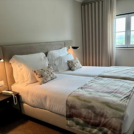 Lilases Boutique House & Garden Mora Room photo